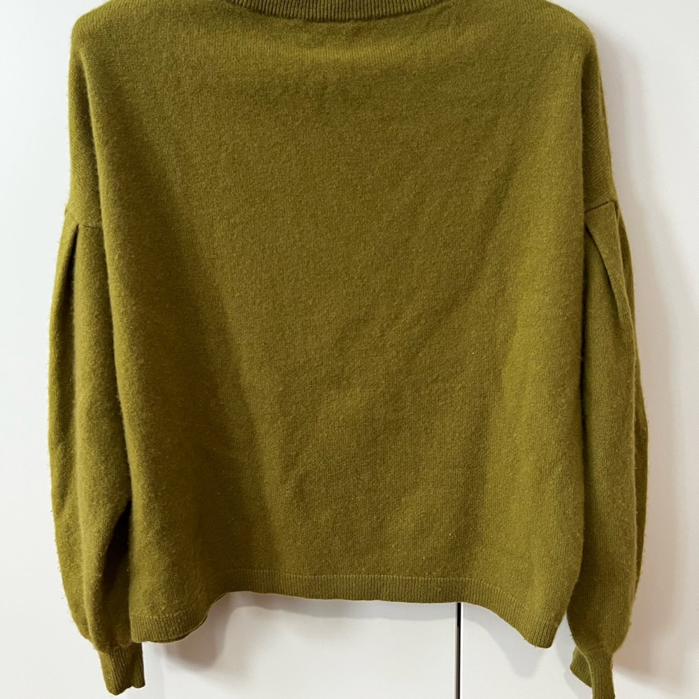 Garnet Hill Olive Green Odette Cashmere Sweater - Picture 5 of 8